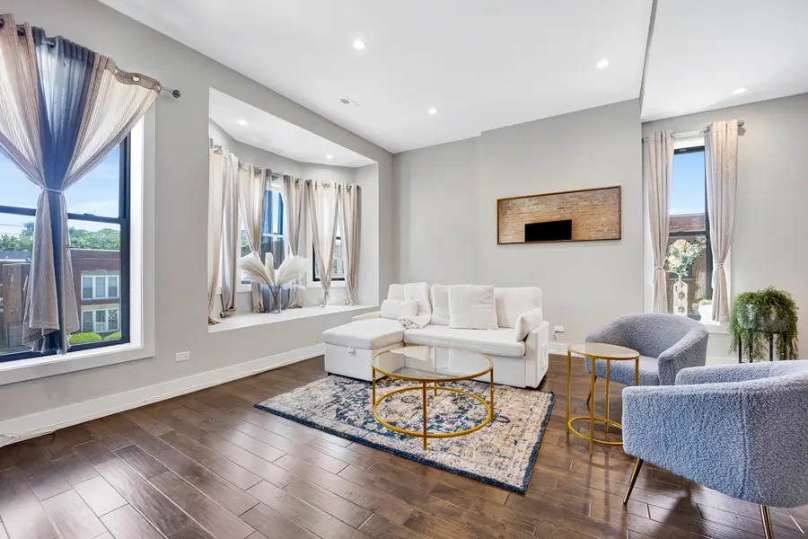 3330 S Indiana Avenue #2S, Chicago, IL 60616 - #3