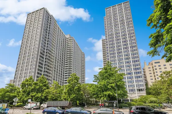 4250 N Marine Drive #1925, Chicago, IL 60613