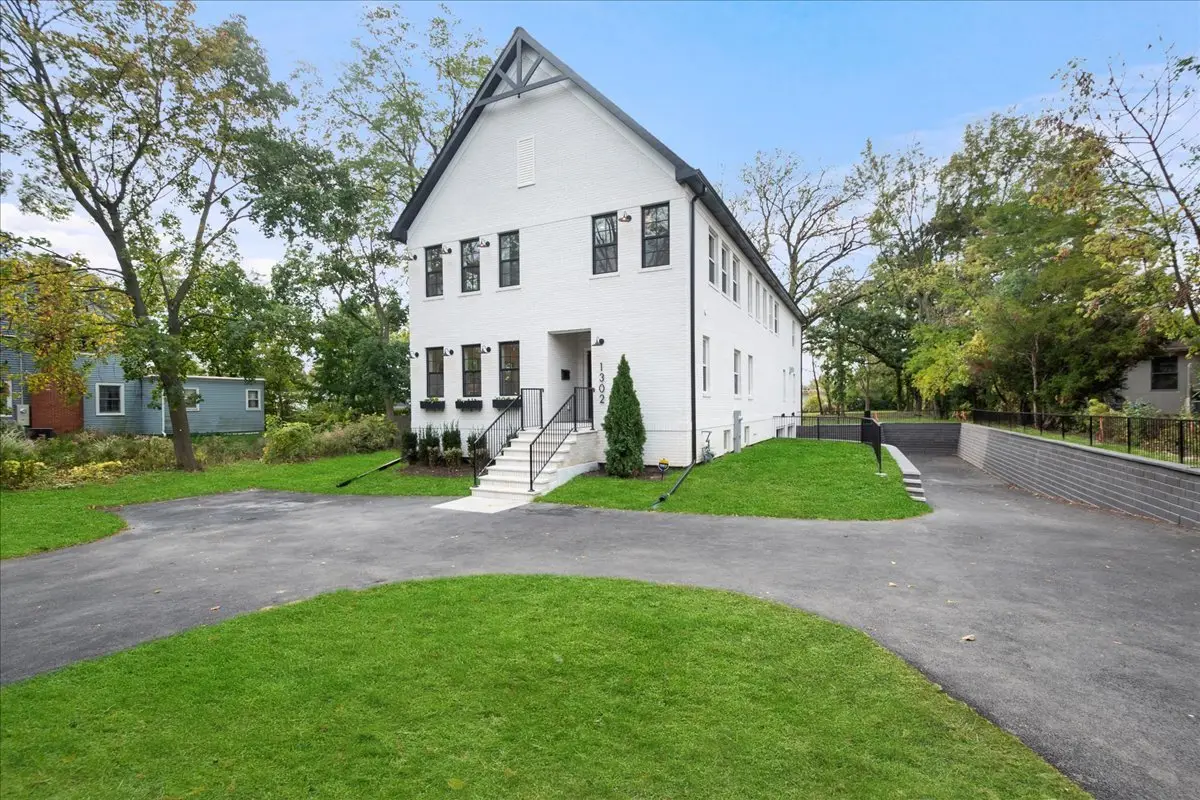 1302 Waukegan Road, Northbrook, IL 60062 - Image #1