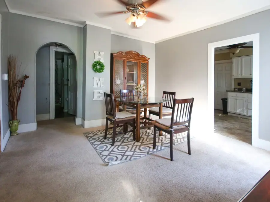 323 N Main Street, Earlville, IL 60518 - Image #2