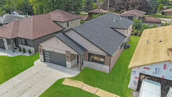 10738 S Worth Avenue, Worth, IL 60482