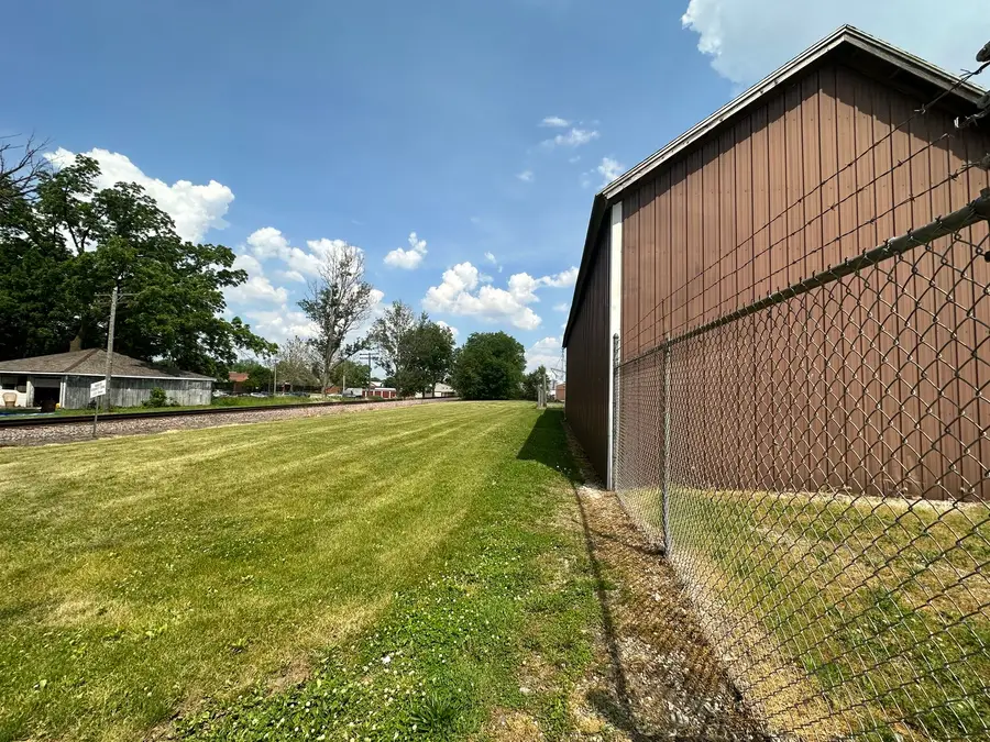 120 Monroe Street, Genoa, IL 60135 - Image #2