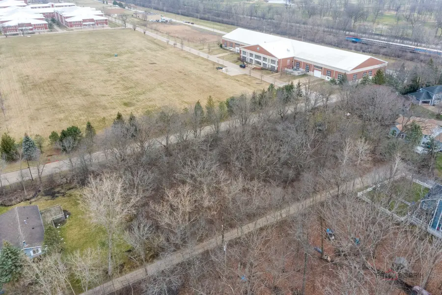 188 Melvin Drive, Lake Bluff, IL 60044 - Image #3