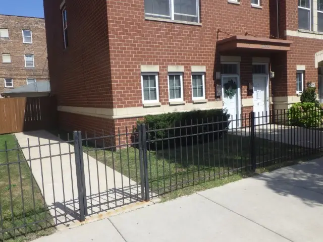2306 E 71st Street #B, Chicago, IL 60649 - Image #2