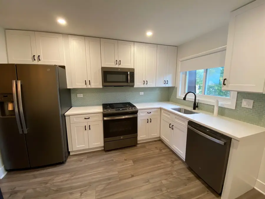 115 E Dundee Road #3N, Wheeling, IL 60090 - Image #3