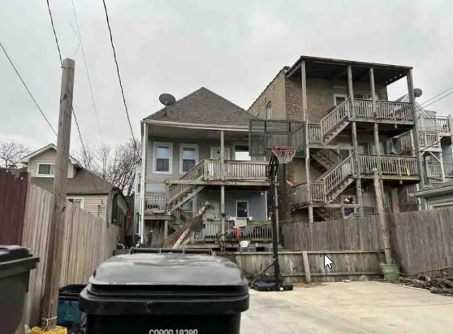 4904 W Byron Street, Chicago, IL 60641 - #3