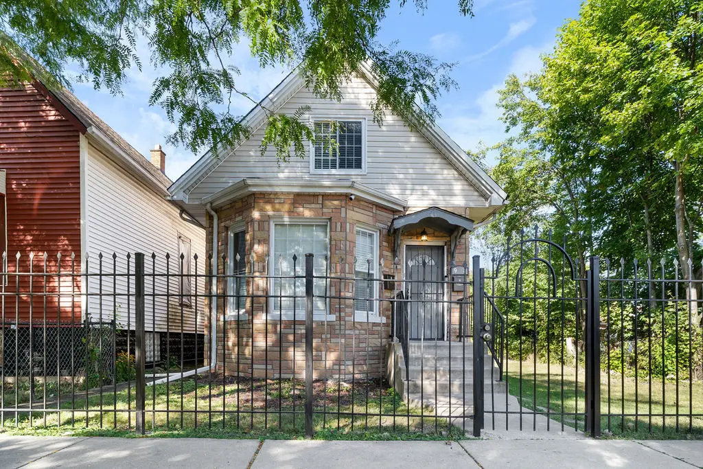 9208 S Dobson Avenue, Chicago, IL 60619 - Image #1