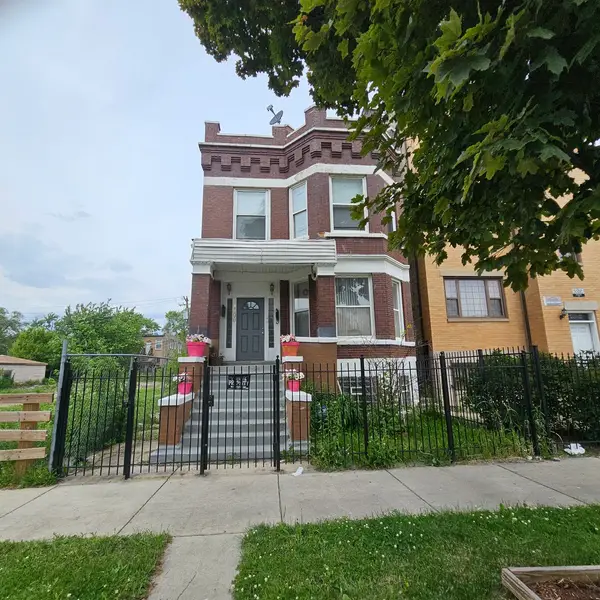 4008 W Wilcox Street, Chicago, IL 60624