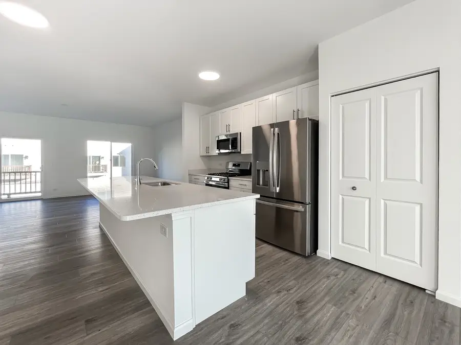 235 Regency Court #B, Wauconda, IL 60084 - Image #3