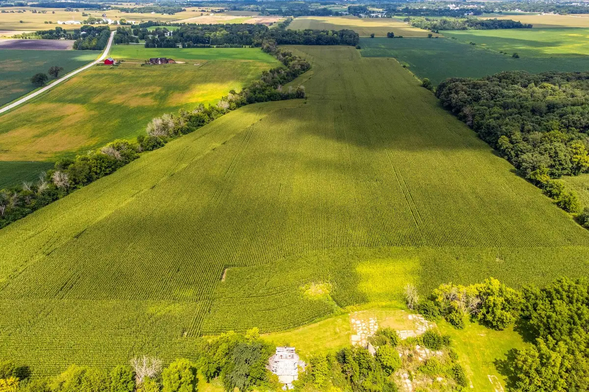 44W700 Rowe Road, Elburn, IL 60119 - Image #1