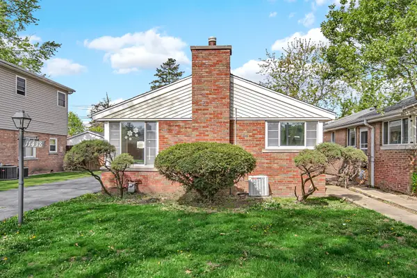11438 S Maplewood Avenue, Chicago, IL 60655