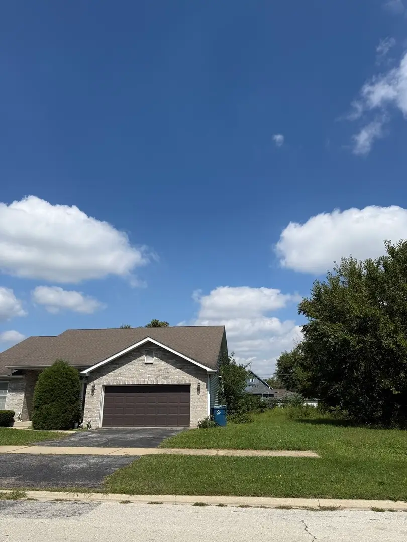 604 E 154th Street, Phoenix, IL 60426 - Image #3