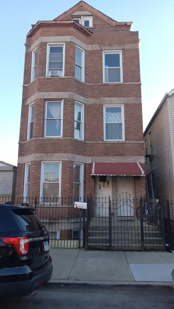 2335 W 21 Street, Chicago, IL 60608 - Image #1