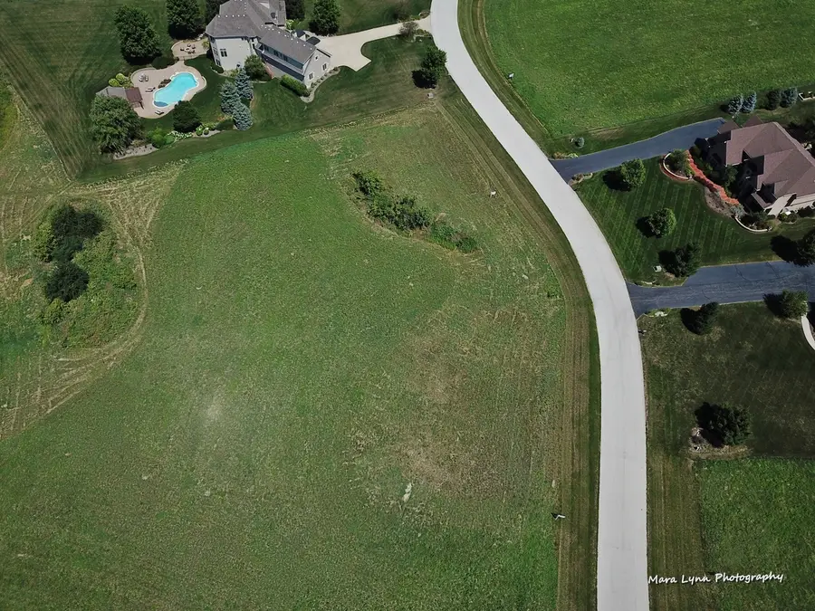 11 Derek Drive, Elburn, IL 60119 - Image #2
