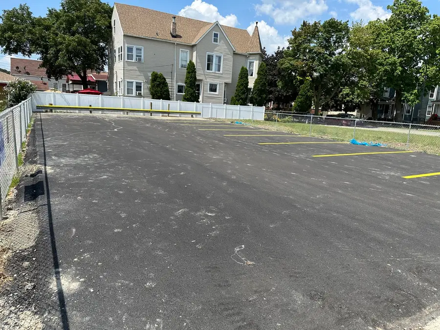 2304 S Laramie Avenue, Cicero, IL 60804 - Image #3