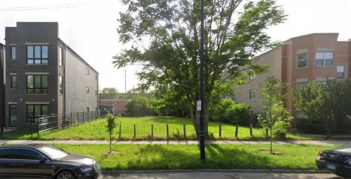 3924 S Indiana Avenue, Chicago, IL 60653 - Image #1