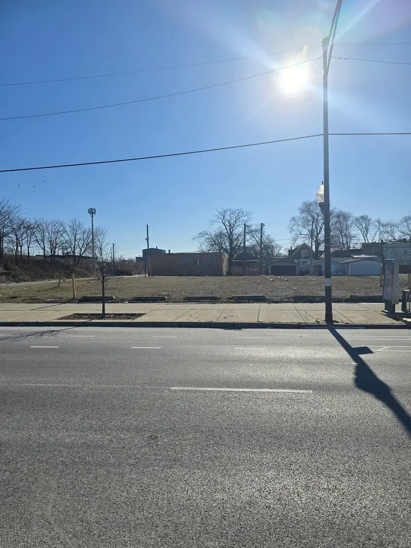 4607 W Madison Street, Chicago, IL 60644 - Image #1