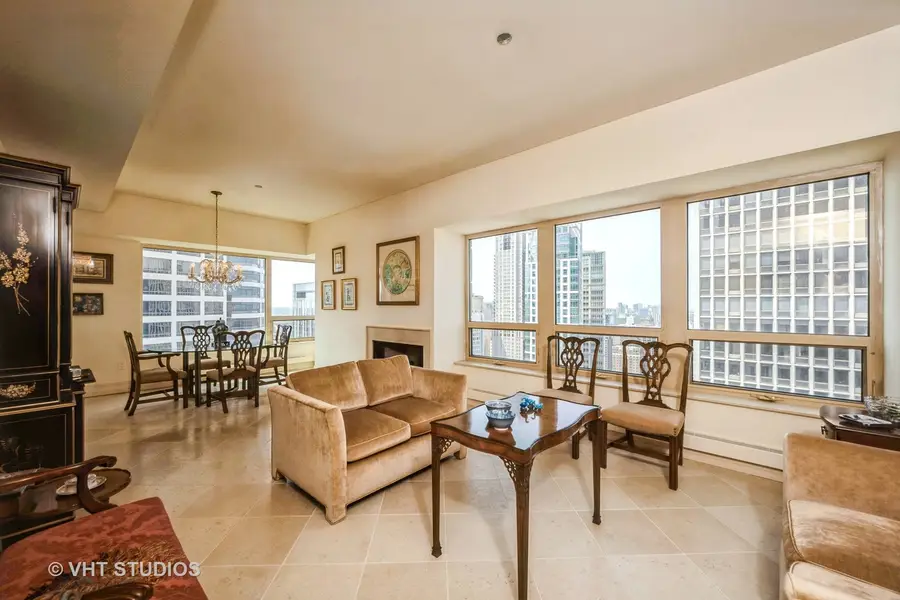 800 N Michigan Avenue #3203, Chicago, IL 60611 - Image #2