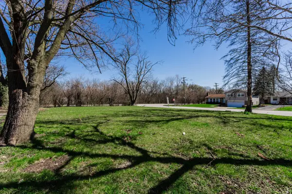 2612 Turtle Creek Drive, Hazel Crest, IL 60429