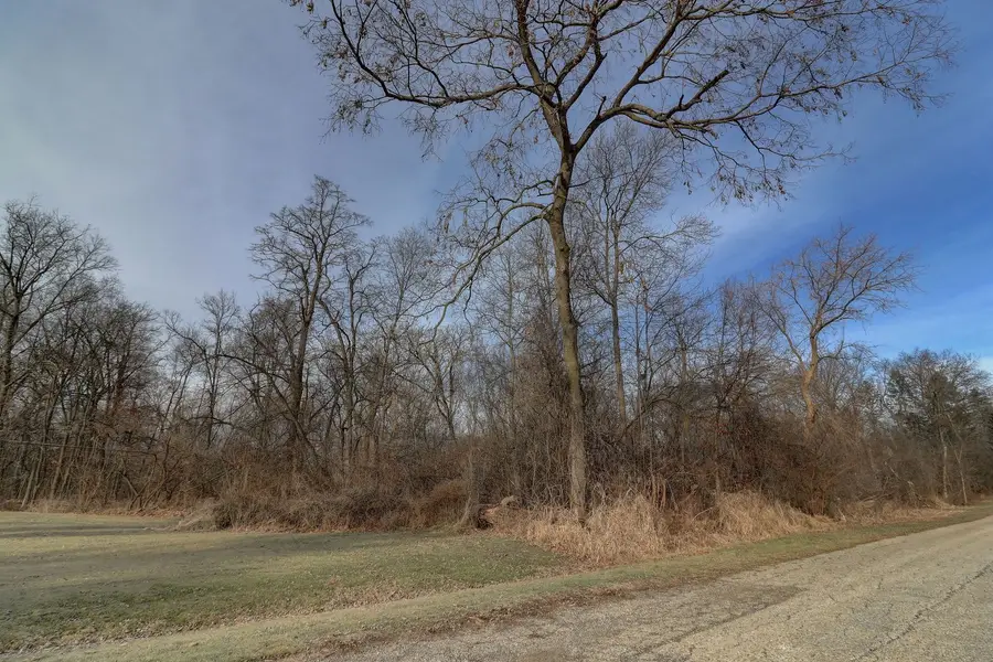 43380 N Mildred Avenue, Antioch, IL 60002 - Image #2