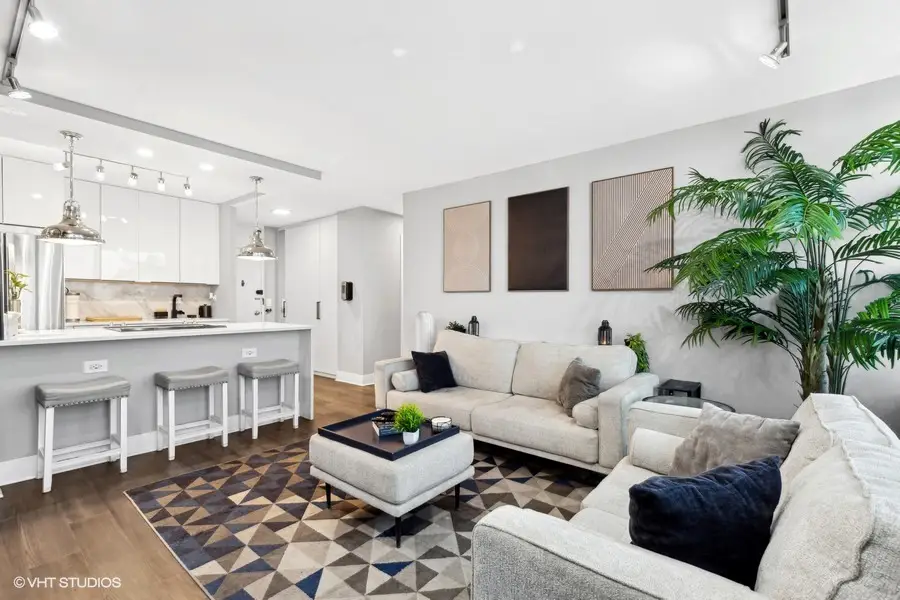 Address Withheld By Seller, Chicago, IL 60610 - #3