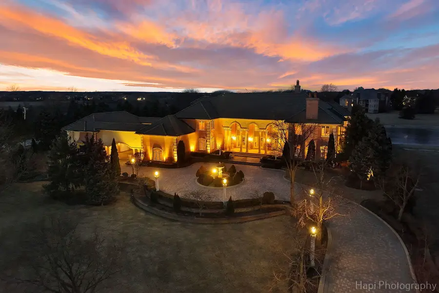 2 Cutters Run, South Barrington, IL 60010 - Image #2