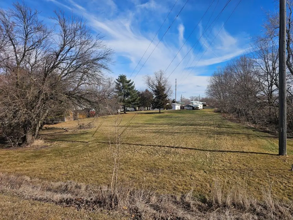 11 Block, Chenoa, IL 61726 - Image #1
