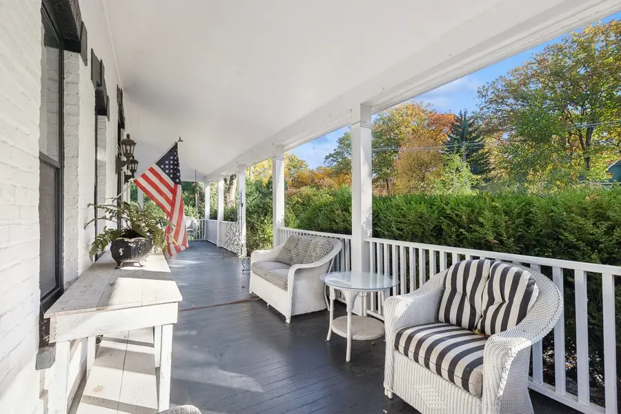 666 Maple Avenue, Lake Bluff, IL 60044 - Image #2