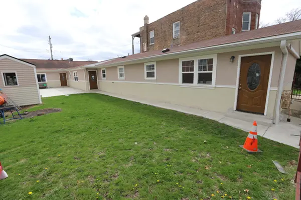 4247 W Haddon Avenue, Chicago, IL 60651