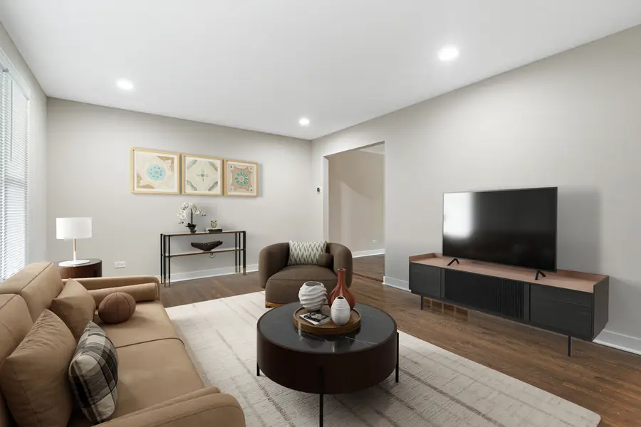 17004 Locust Drive, Hazel Crest, IL 60429 - Image #3