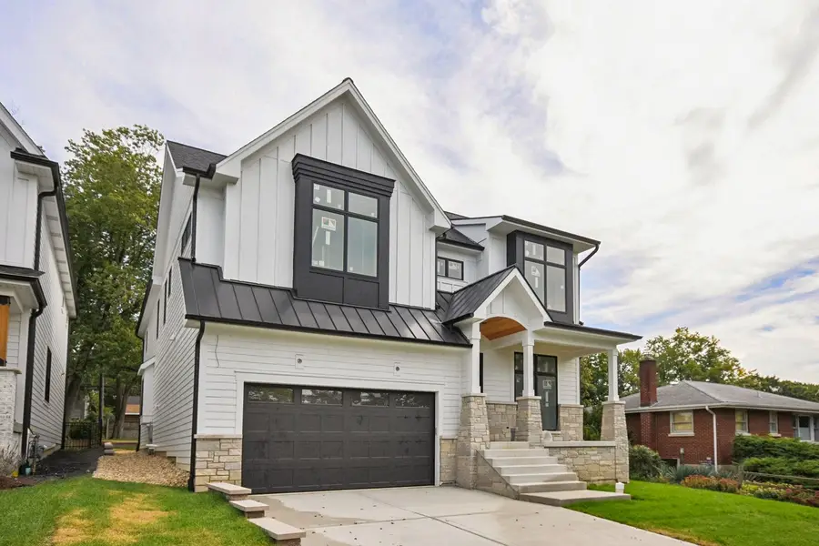 4601 Wilson Avenue, Downers Grove, IL 60515 - Image #2