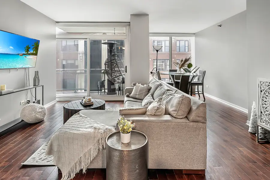 757 N Orleans Street #610, Chicago, IL 60654 - #2