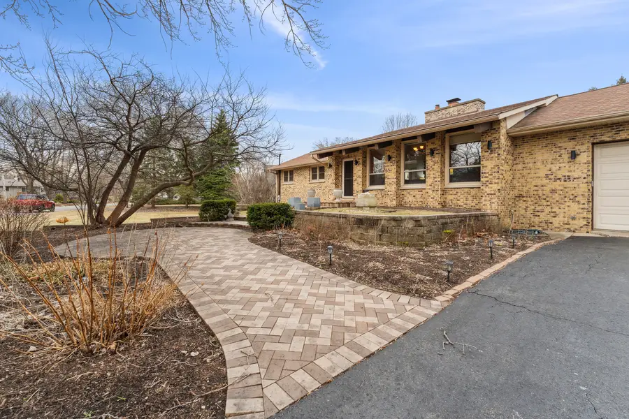 26980 N Pierre Drive, Mundelein, IL 60060 - Image #3