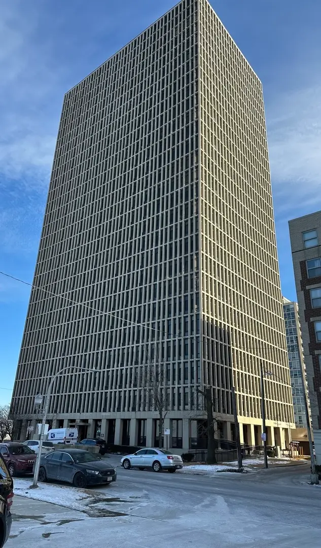 6700 S South Shore Drive #9J, Chicago, IL 60649 - Image #1