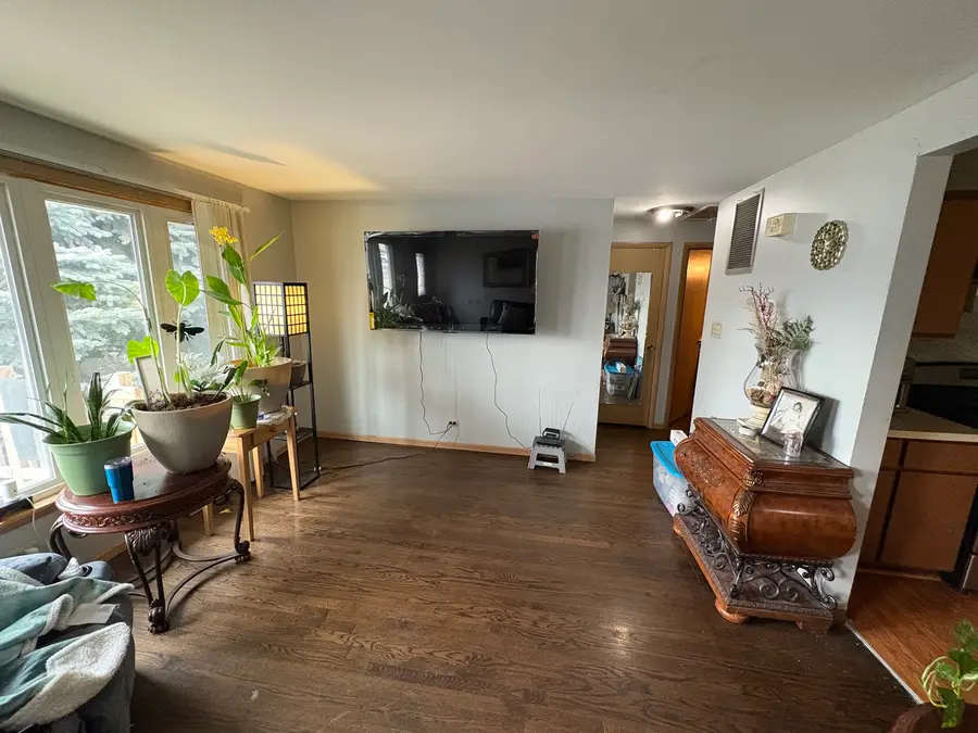 4257 W Southwest Highway, Hometown, IL 60456 - Image #3