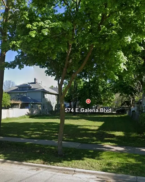 574 E Galena Boulevard, Aurora, IL 60505 - Image #2