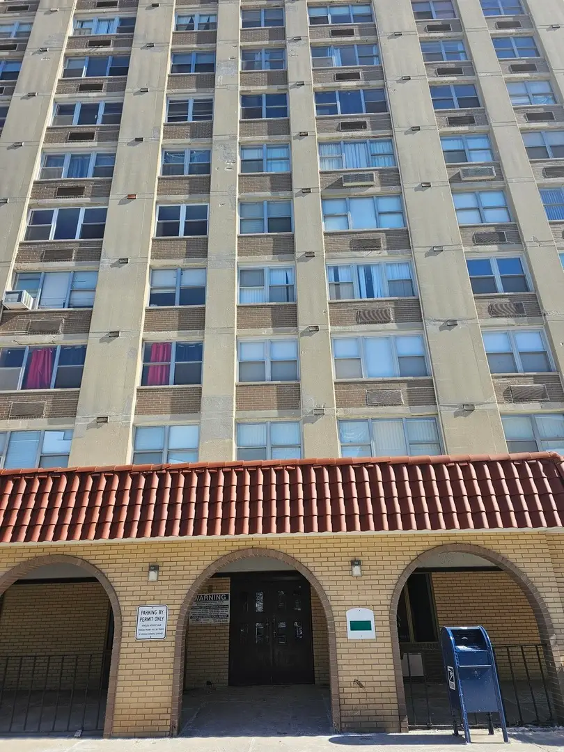 4300 W Ford City Drive #1301, Chicago, IL 60652 - Image #2