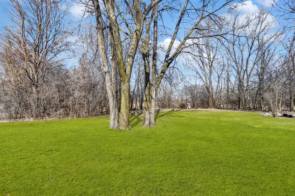 1822 Barthelone Street, Crest Hill, IL 60403