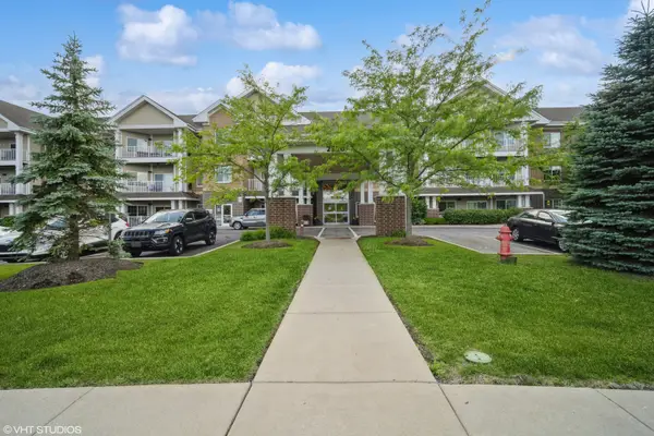 2220 Founders Drive #215, Northbrook, IL 60062