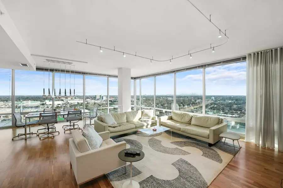 9725 Woods Drive #2015, Skokie, IL 60077 - Image #2