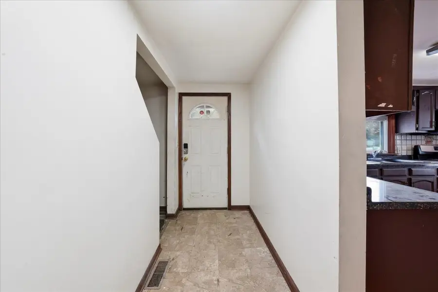 1130 S Spencer Street, Aurora, IL 60505 - Image #3