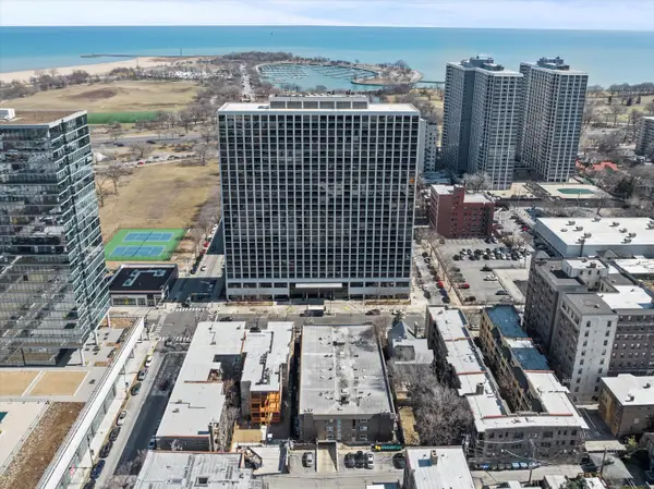 4343 N Clarendon Avenue #2210, Chicago, IL 60613