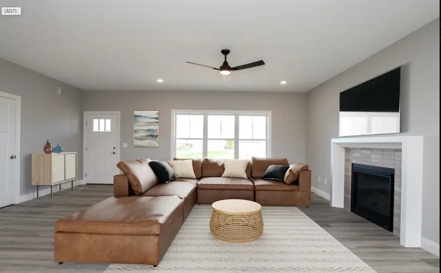 2614 Piney, Bloomington, IL 61705 - Image #2