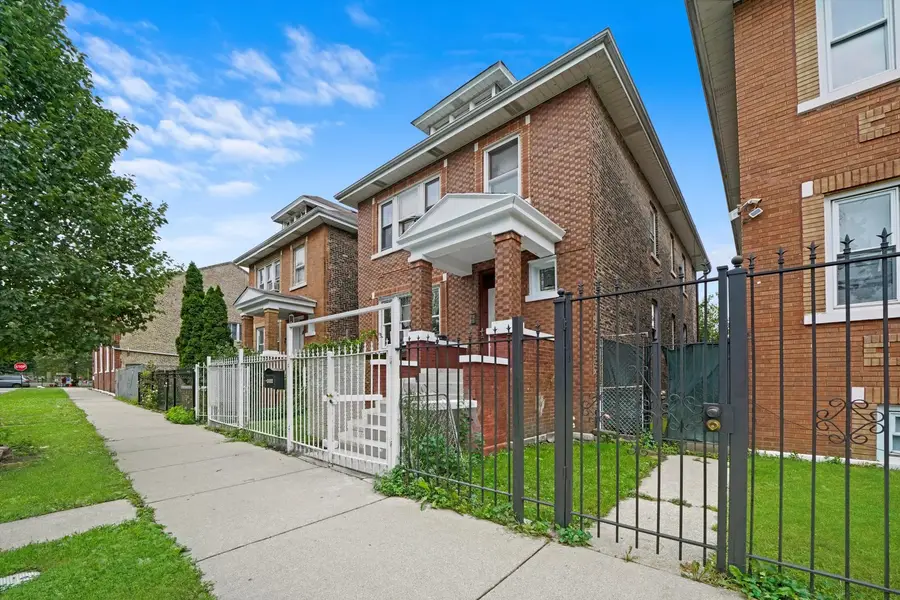 4944 S Honore Street, Chicago, IL 60609 - Image #2