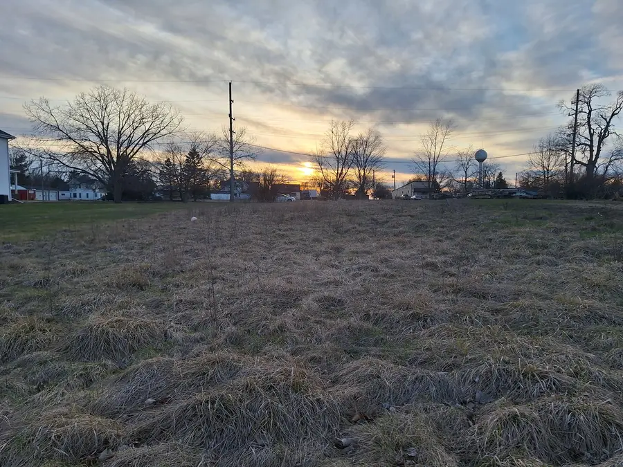 107 N Front Street, Rutland, IL 61358 - Image #2