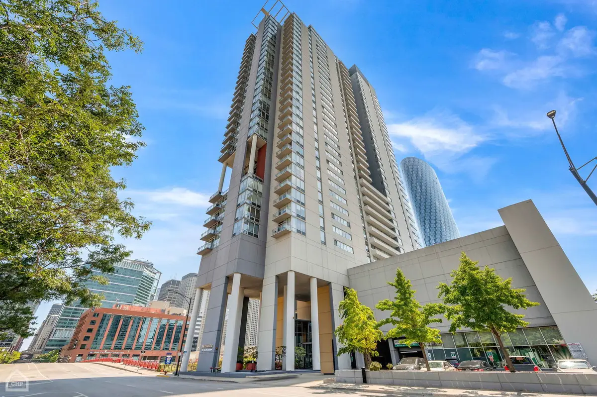 737 W Washington Boulevard #1208, Chicago, IL 60661 - Image #1