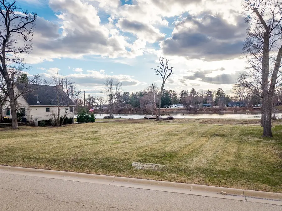 99xx Queen Oaks Drive, Machesney Park, IL 61115 - Image #3
