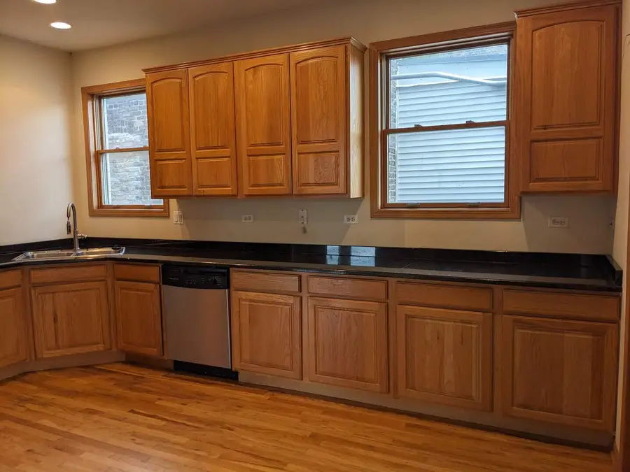 7322 N Claremont Avenue #2E, Chicago, IL 60645 - Image #3