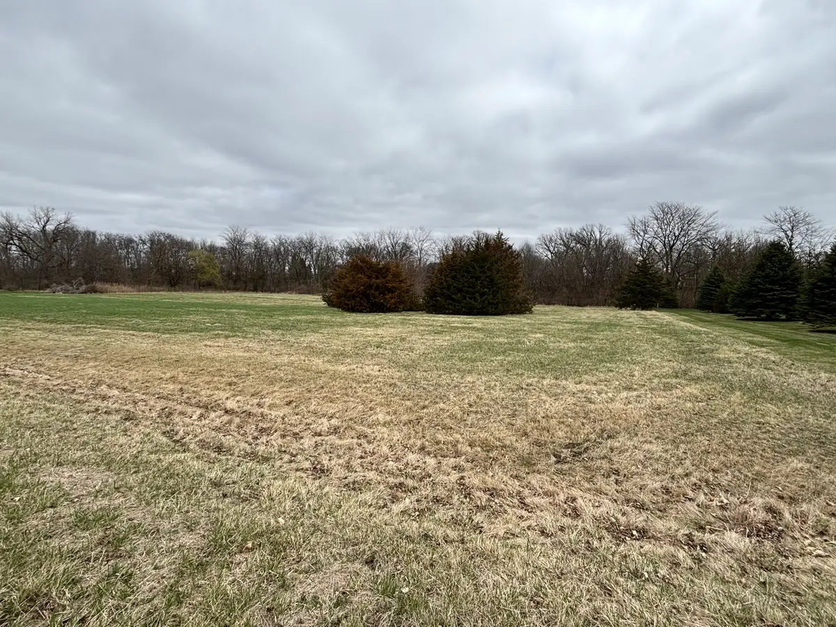 3618 E 1759th Road, Ottawa, IL 61350 - Image #1