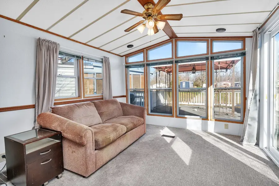 79 Dinosaur Road, Wilmington, IL 60481 - Image #3